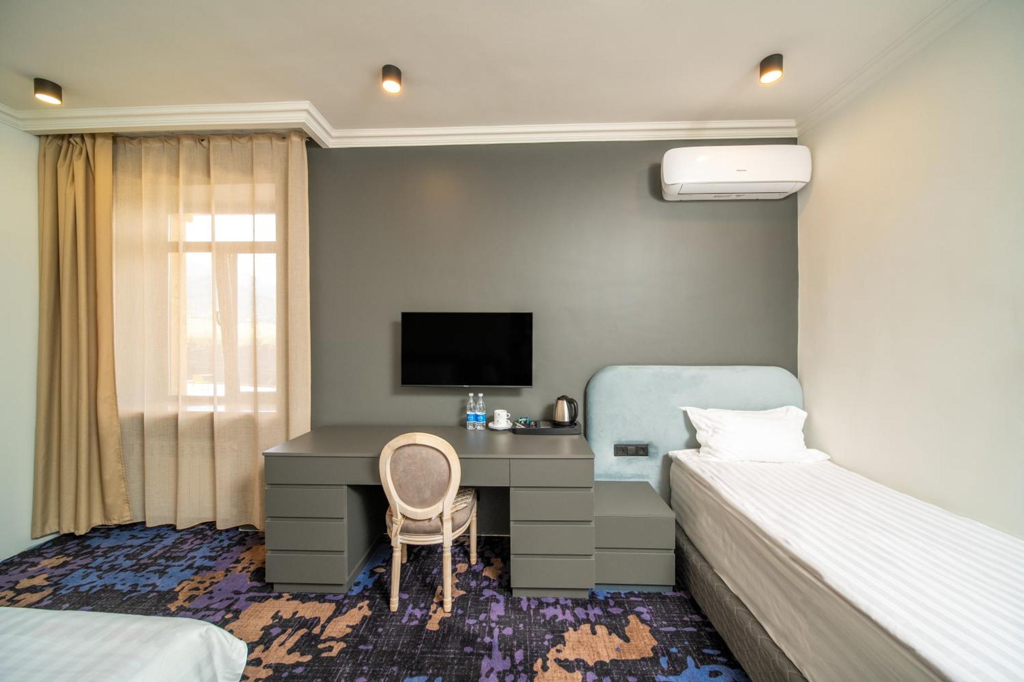 Kefilyan Family Hotel Sanain Екстер'єр фото