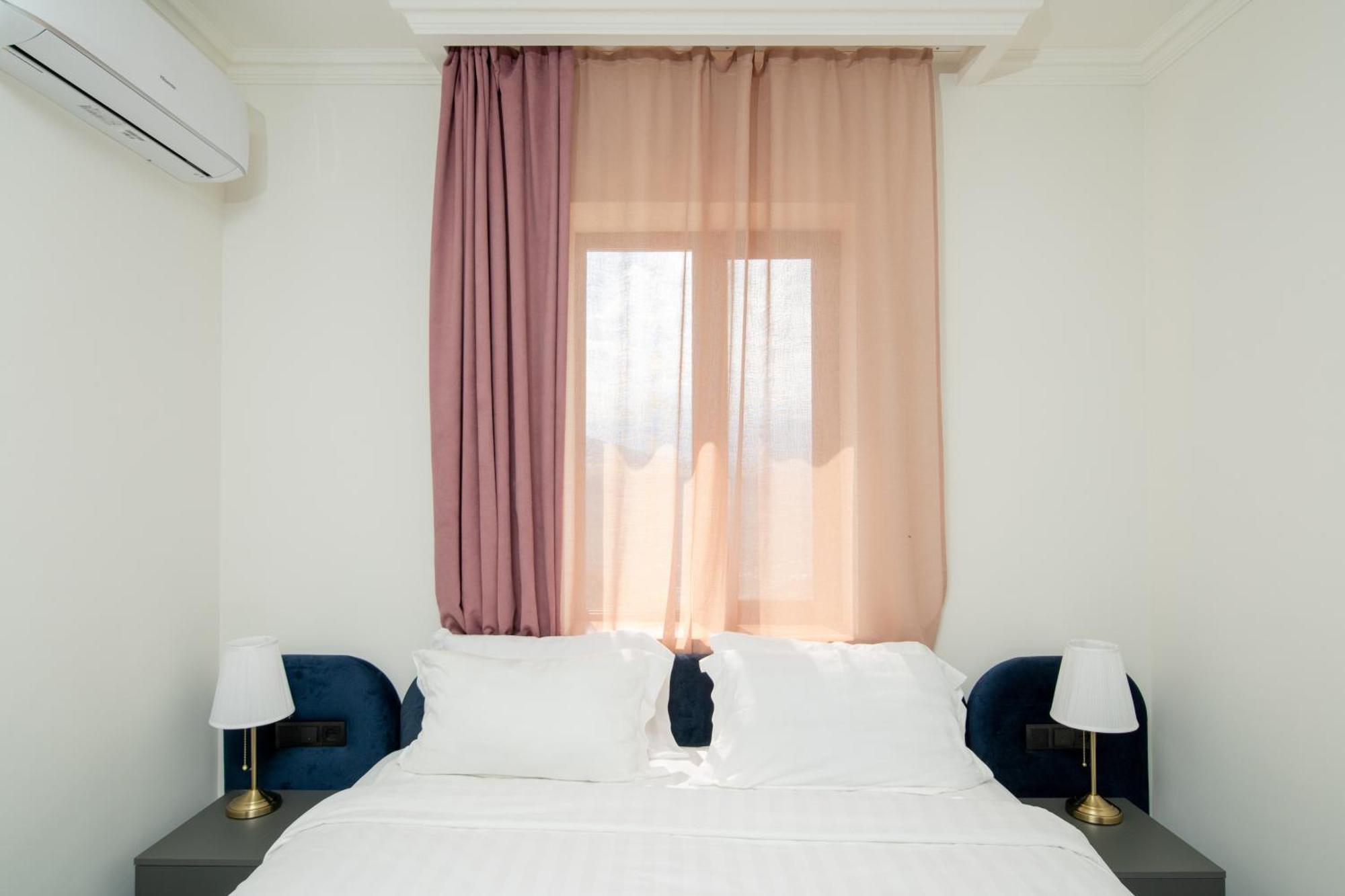 Kefilyan Family Hotel Sanain Екстер'єр фото