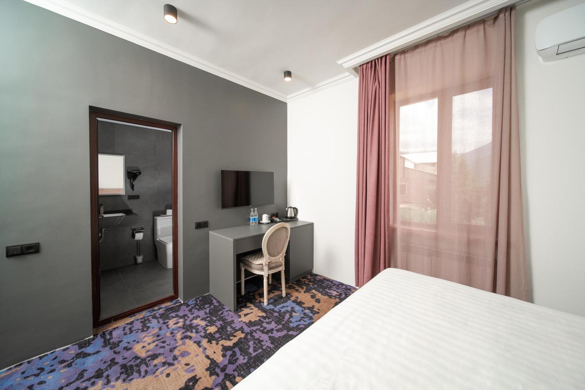 Kefilyan Family Hotel Sanain Екстер'єр фото