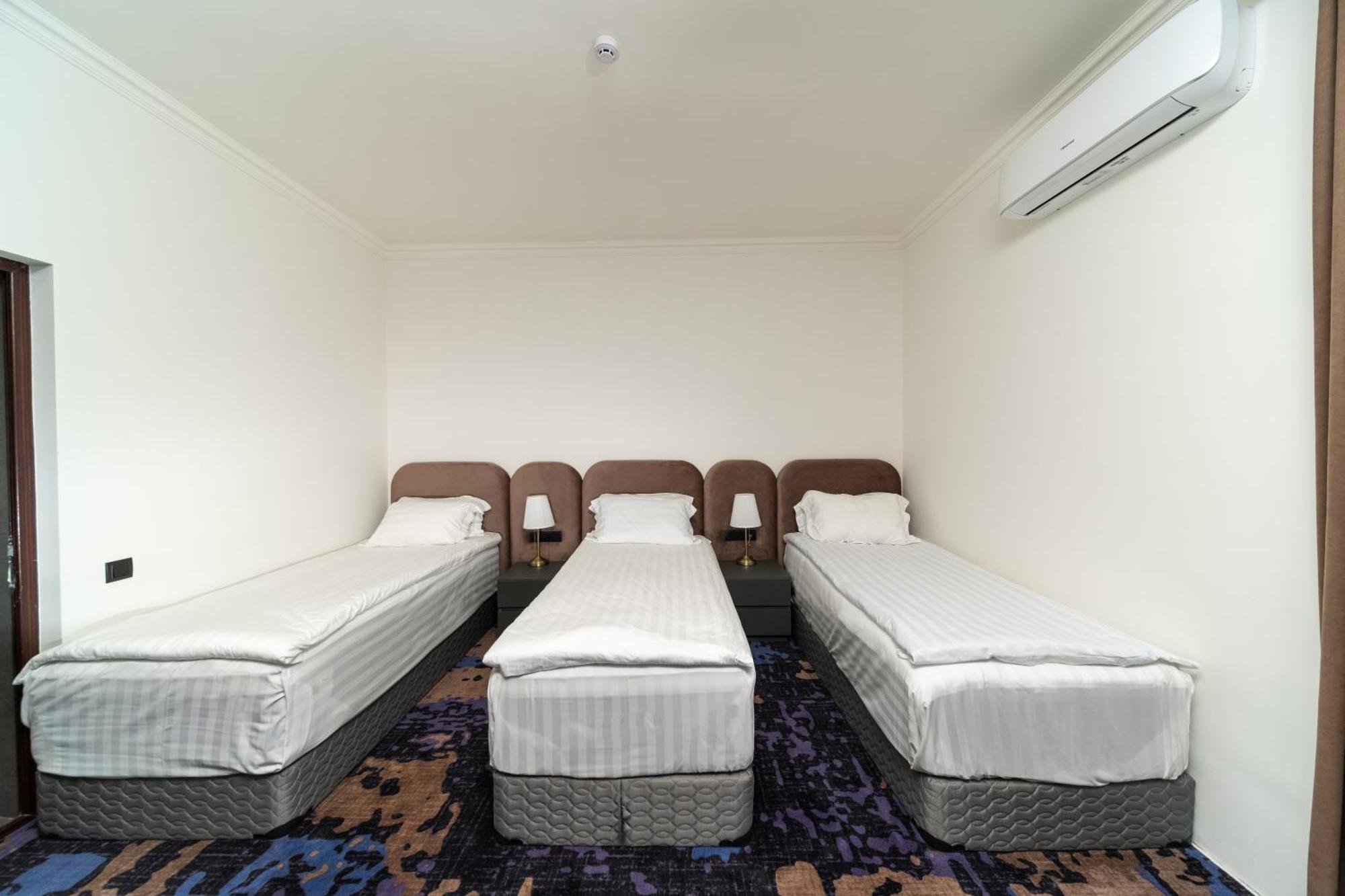 Kefilyan Family Hotel Sanain Екстер'єр фото